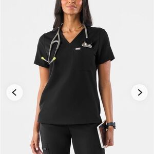Figs Black Short Sleeve Scrub Top